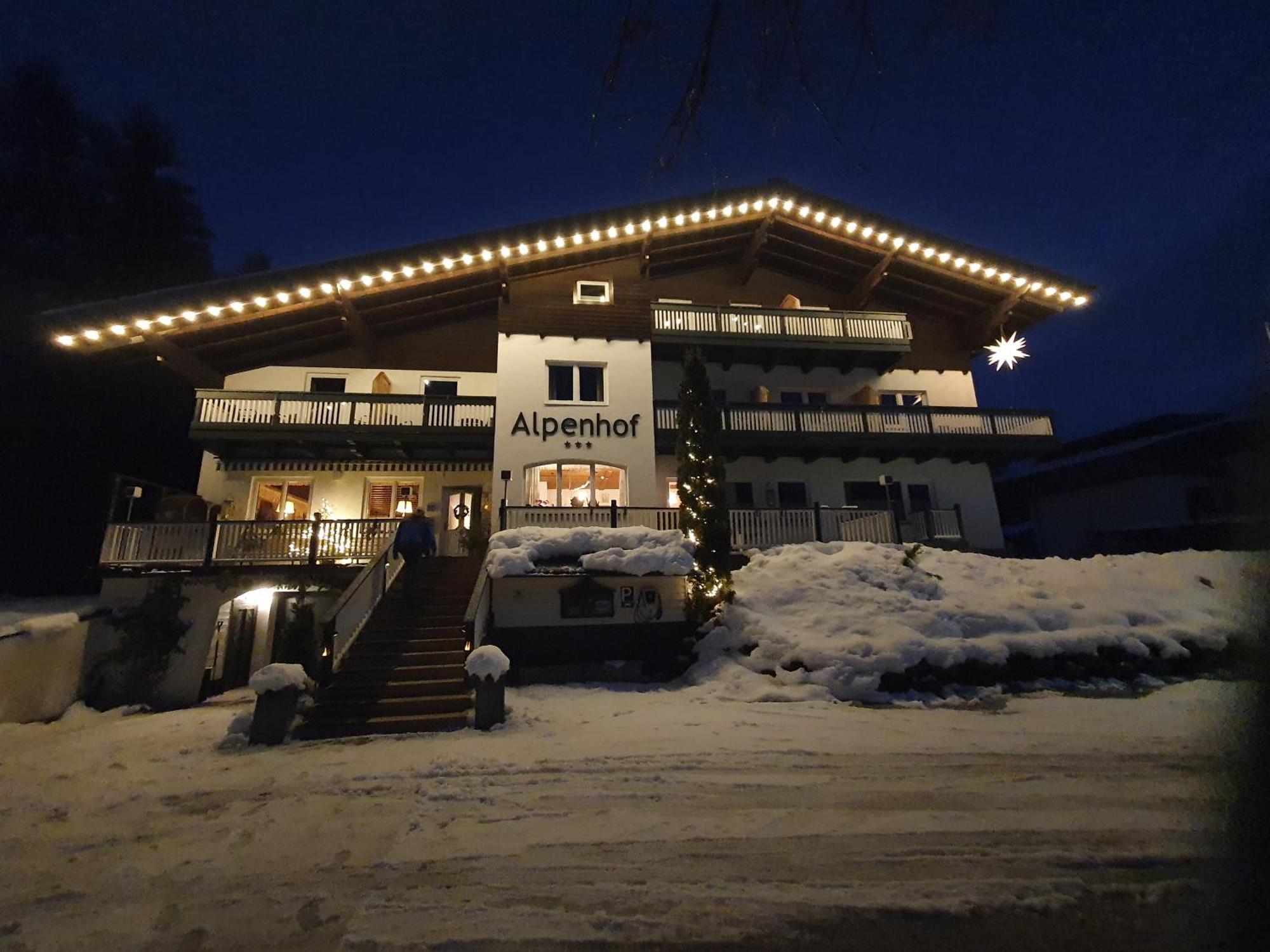 Boutique Hotel Alpenhof Sankt Martin am Tennengebirge Eksteriør bilde